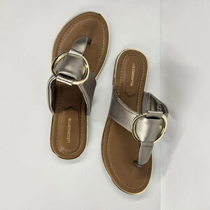 Liz‎ Claiborne Sandal Camillo Slip-On Thong Gold Size 7M
